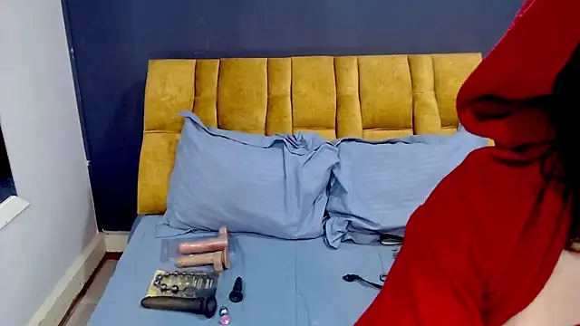 Snapshot of KendraaSimons chatting on 10, 10, 2025 KendraaSimons online show from 10, 10, 2025