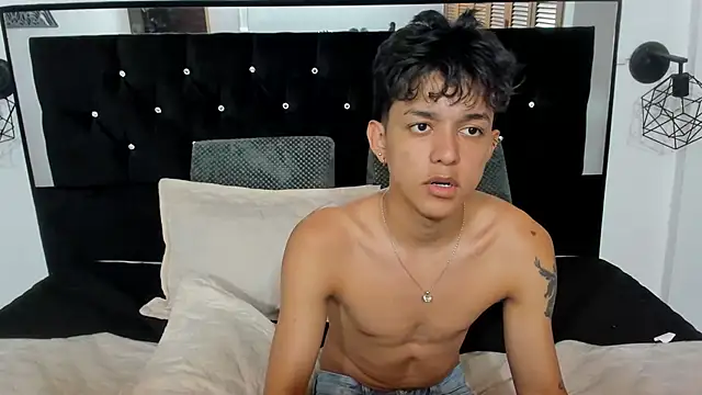 Sebas cat online show from 22, 10, 2025