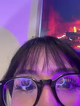 Alysson cb online show from 3, 2, 2026