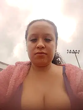 Snapshot of You-sexy-starr chatting on 10, 4, 2026 You-sexy-starr online show from 10, 4, 2026