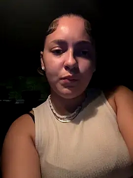 Snapshot of babykalirose chatting on 7, 10, 2025 babykalirose online show from 7, 10, 2025