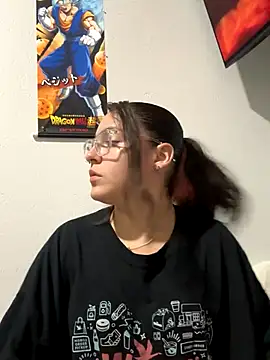 Snapshot of babykalirose chatting on 19, 12, 2025 babykalirose online show from 19, 12, 2025