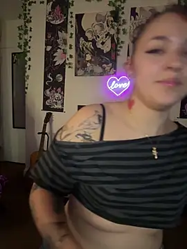 Snapshot of babykalirose chatting on 5, 6, 2026 babykalirose online show from 5, 6, 2026