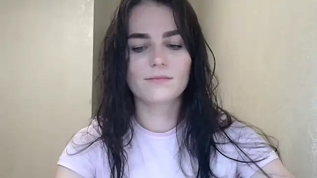 Snapshot of Silviaa_a chatting on 7, 1, 2026 Silviaa a online show from 7, 1, 2026