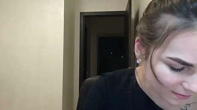 Snapshot of Silviaa_a chatting on 2, 3, 2026 Silviaa a online show from 2, 3, 2026