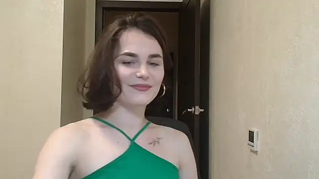 Snapshot of Silviaa_a chatting on 9, 4, 2026 Silviaa a online show from 9, 4, 2026