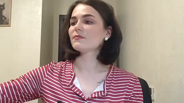 Snapshot of Silviaa_a chatting on 26, 4, 2026 Silviaa a online show from 26, 4, 2026