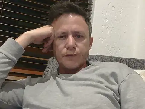 Snapshot of TroyDieselXXX chatting on 3, 11, 2025 TroyDieselXXX online show from 3, 11, 2025