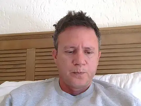Snapshot of TroyDieselXXX chatting on 2, 6, 2026 TroyDieselXXX online show from 2, 6, 2026