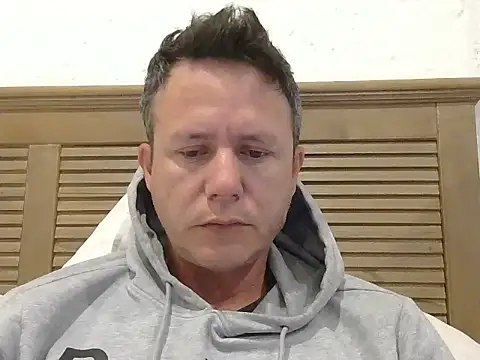 Snapshot of TroyDieselXXX chatting on 3, 6, 2026 TroyDieselXXX online show from 3, 6, 2026