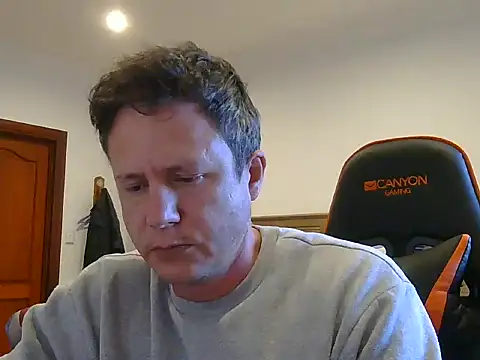 Snapshot of TroyDieselXXX chatting on 30, 6, 2026 TroyDieselXXX online show from 30, 6, 2026