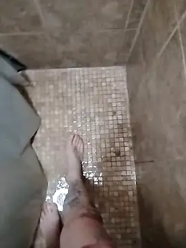 Snapshot of helldonk chatting on 10, 9, 2025 helldonk online show from 10, 9, 2025