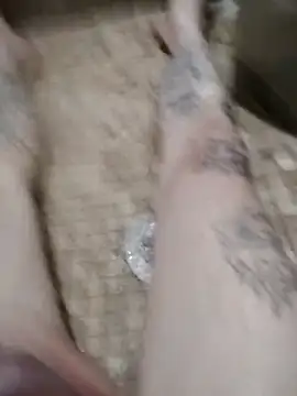 Snapshot of helldonk chatting on 3, 10, 2025 helldonk online show from 3, 10, 2025