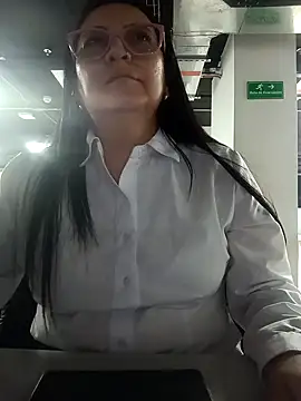 Romina693 online show from 11, 11, 2025