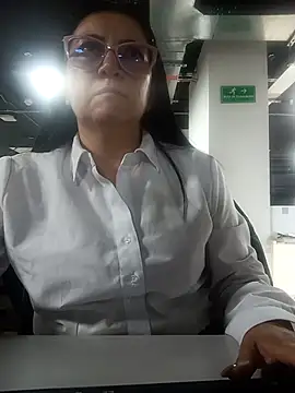 Romina693 online show from 5, 12, 2025