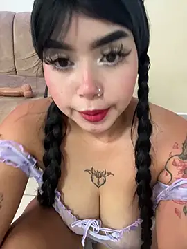 lucialauper  online show from 21, 6, 2026