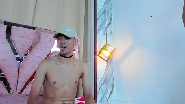 Snapshot of kameron_and_Nick chatting on 11, 11, 2025 kameron and Nick online show from 11, 11, 2025