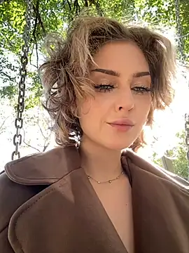 KellyKeler online show from 28, 9, 2025