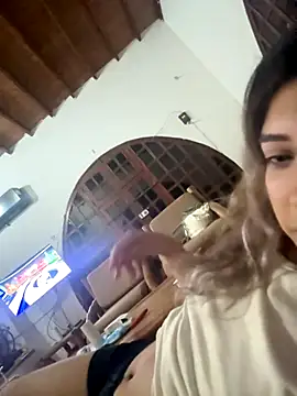 Snapshot of Kardashian12 chatting on 2, 11, 2025 Kardashian12 online show from 2, 11, 2025