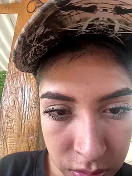 Snapshot of Kardashian12 chatting on 3, 11, 2025 Kardashian12 online show from 3, 11, 2025