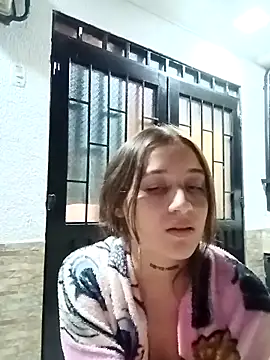 Arii collins1 online show from 15, 11, 2025