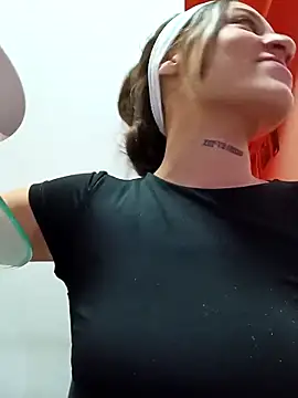 Arii collins1 online show from 17, 12, 2025