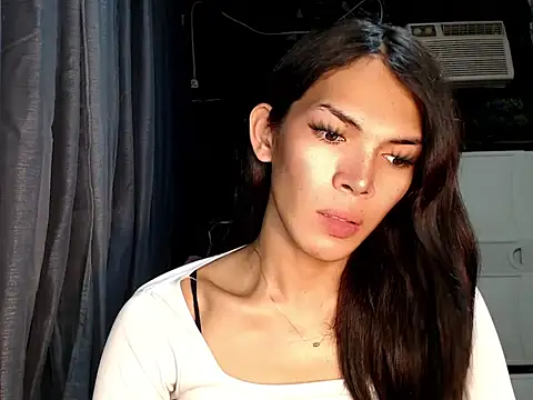 ladyhotcuming online show from 22, 7, 2026
