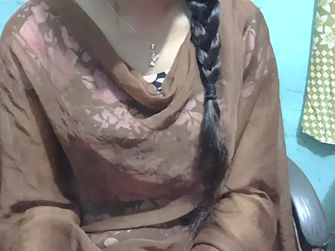 Snapshot of lovely_soniya chatting on 4, 10, 2025 lovely soniya online show from 4, 10, 2025