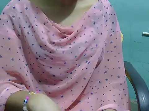 lovely soniya online show from 4, 11, 2025