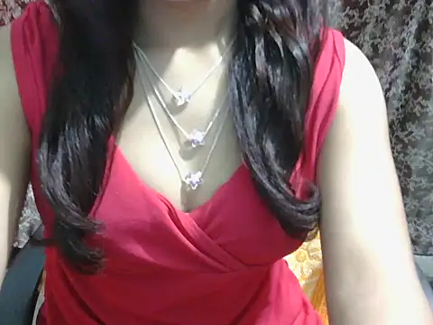 Snapshot of lovely_soniya chatting on 4, 4, 2026 lovely soniya online show from 4, 4, 2026