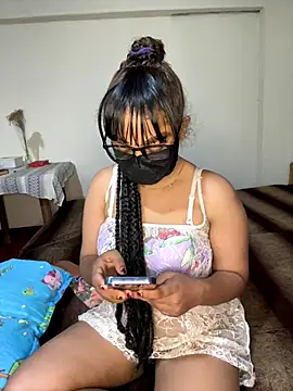 Ariana  Marie online show from 18, 9, 2025