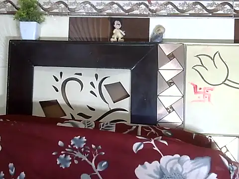 Snapshot of hotee_bhabi chatting on 18, 10, 2025 hotee bhabi online show from 18, 10, 2025