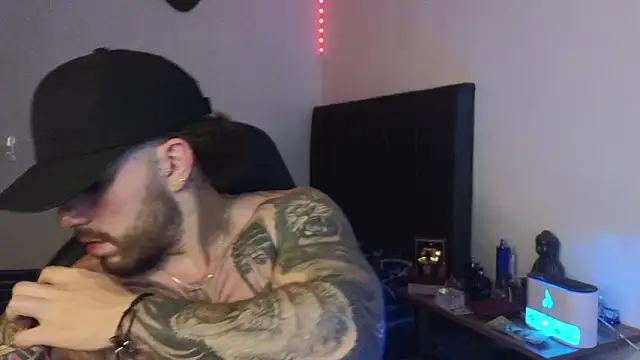 Snapshot of Ades_Lowe chatting on 12, 2, 2026 Ades Lowe online show from 12, 2, 2026