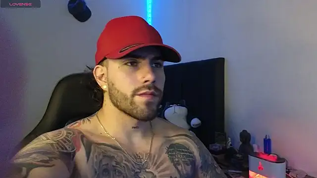 Snapshot of Ades_Lowe chatting on 4, 3, 2026 Ades Lowe online show from 4, 3, 2026