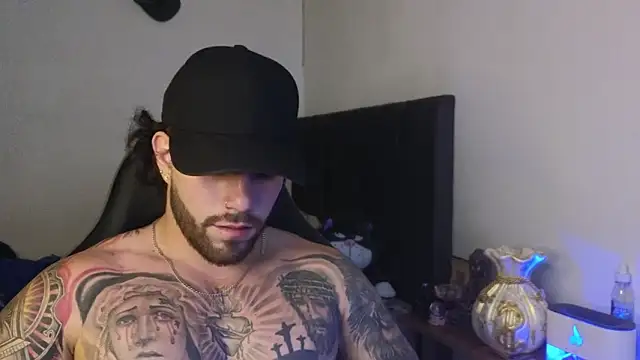 Snapshot of Ades_Lowe chatting on 24, 3, 2026 Ades Lowe online show from 24, 3, 2026