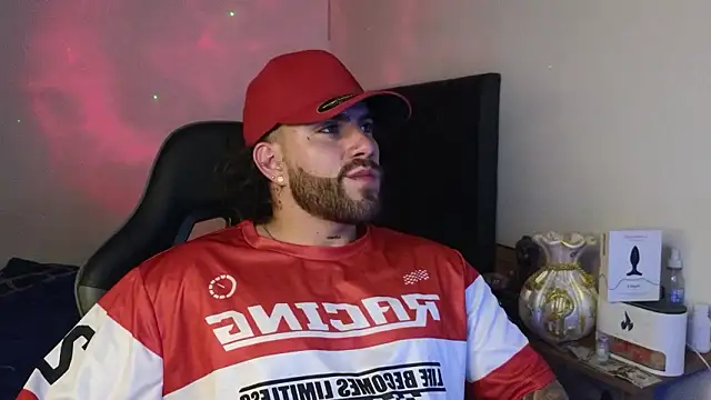 Snapshot of Ades_Lowe chatting on 26, 3, 2026 Ades Lowe online show from 26, 3, 2026