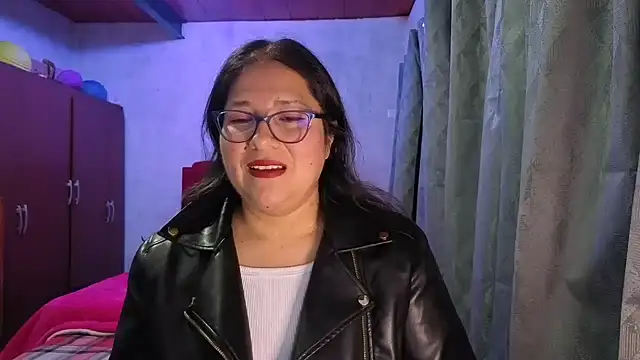 scarlett widow  online show from 26, 2, 2026