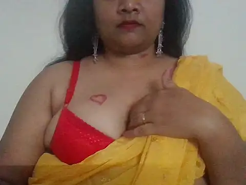 sexyqeen89 online show from 6, 4, 2026