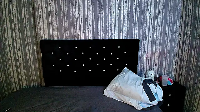 Alicee Moonn online show from 16, 3, 2026