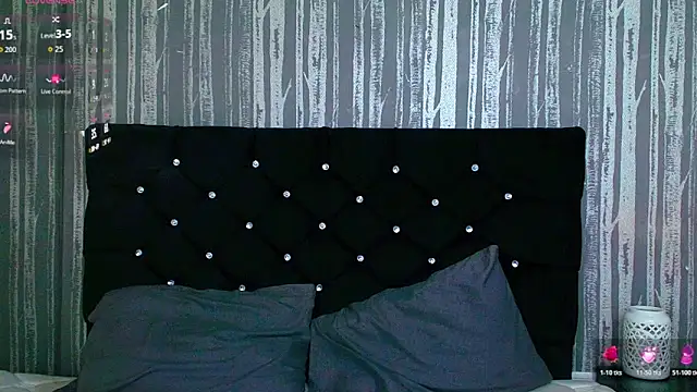 Alicee Moonn online show from 29, 3, 2026