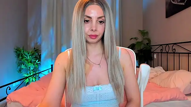 VelvetEliza online show from 4, 4, 2026