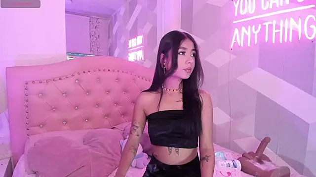 Snapshot of BiancaShermann chatting on 7, 2, 2026 BiancaShermann online show from 7, 2, 2026