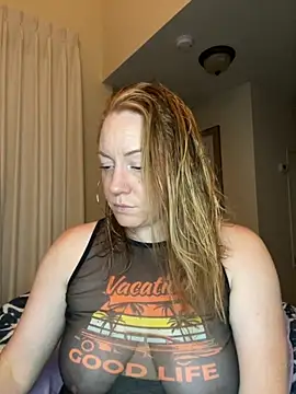 Snapshot of ChiliRoja chatting on 14, 9, 2025 ChiliRoja online show from 14, 9, 2025