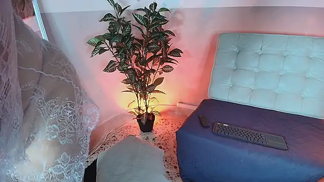 DivaFlamme online show from 17, 2, 2026