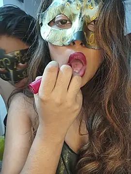 sam honey5 online show from 14, 12, 2025