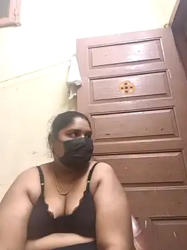 Snapshot of Villageanuty chatting on 23, 11, 2025 Villageanuty online show from 23, 11, 2025