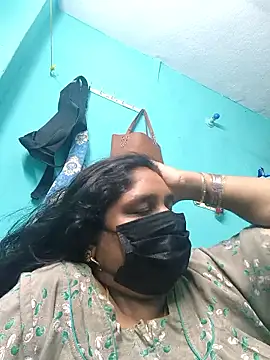 Snapshot of Villageanuty chatting on 7, 1, 2026 Villageanuty online show from 7, 1, 2026