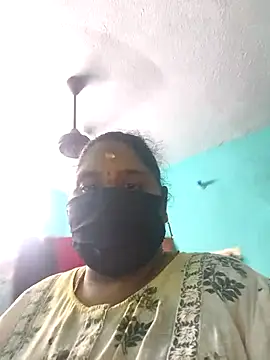 Snapshot of Villageanuty chatting on 13, 1, 2026 Villageanuty online show from 13, 1, 2026