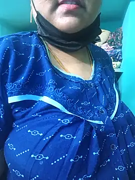 Snapshot of Villageanuty chatting on 7, 2, 2026 Villageanuty online show from 7, 2, 2026