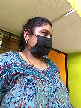 Snapshot of Villageanuty chatting on 17, 2, 2026 Villageanuty online show from 17, 2, 2026